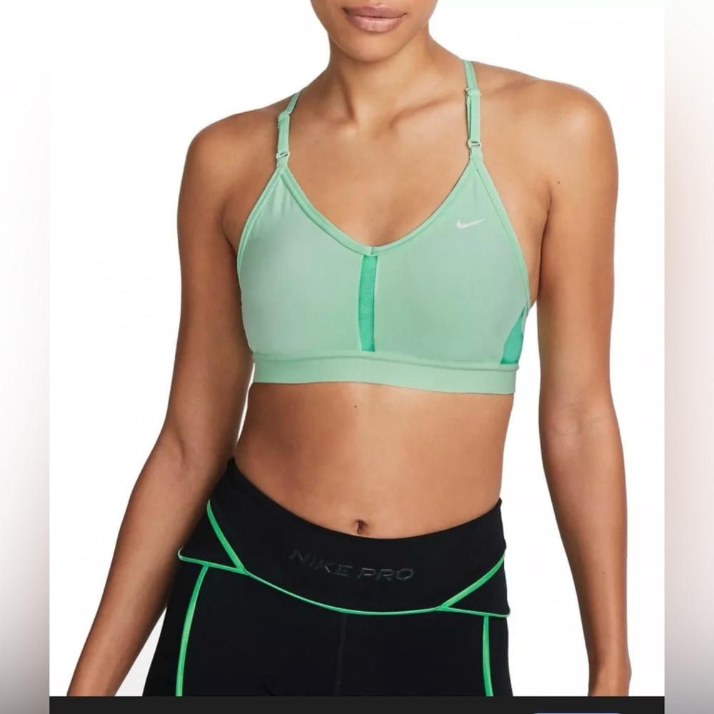 NWT Nike Mint Green Adjustable-Strap Sports Bra